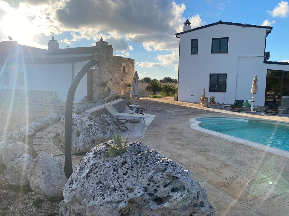 Agriturismo Masseria Saittole Carpignano Salentino Buitenkant foto