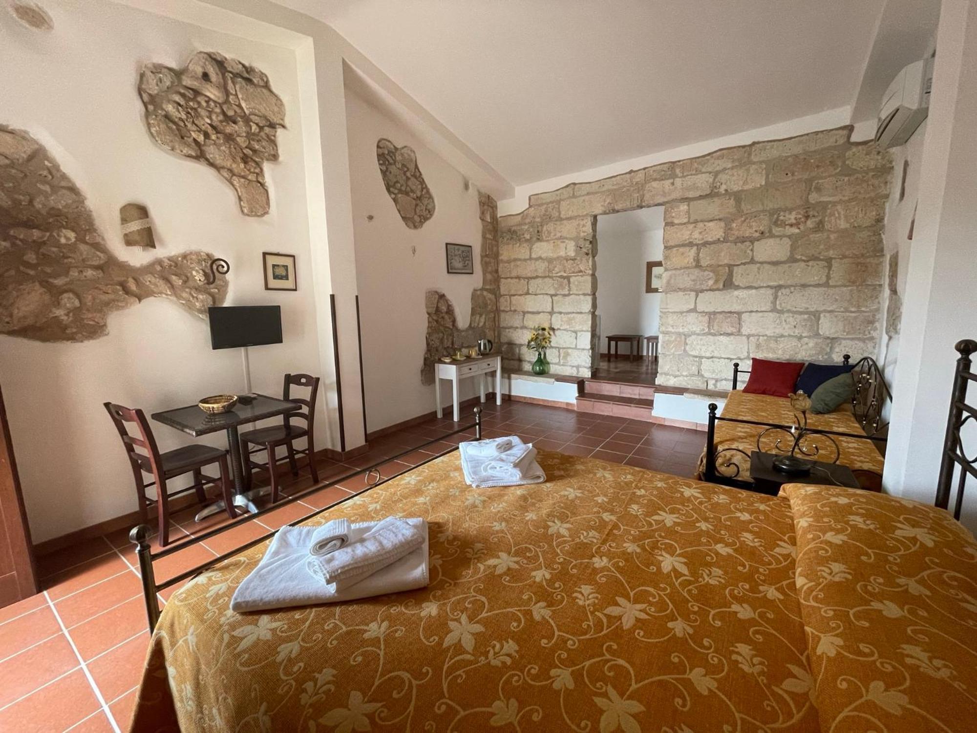 Agriturismo Masseria Saittole Carpignano Salentino Buitenkant foto